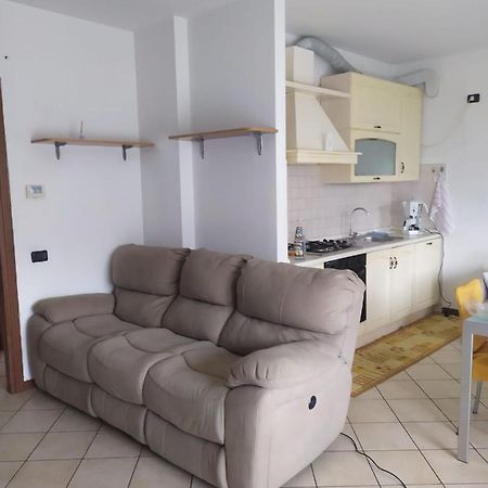 Appartement Bilocale Di Giusy à Dalmine Extérieur photo